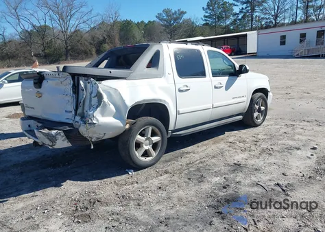 2007 Chevrolet Avalanche 1500 Lt from USA, damaged, VIN 3GNEC12047G298341